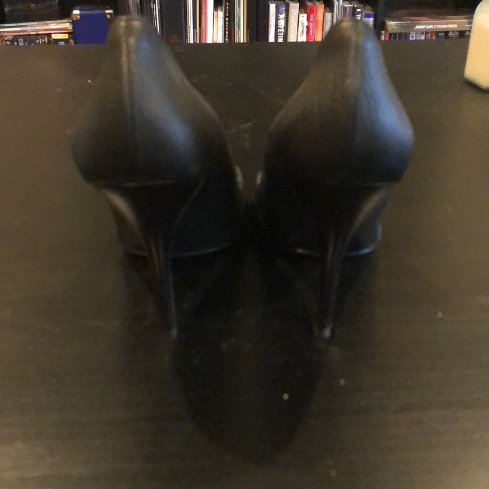 I Purchased The Wrong Size And Can’t Return Them - image 3